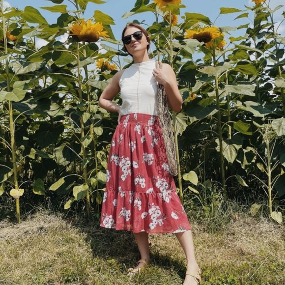 NWT tonle Upcycled Crop Top - Picture 2 of 4